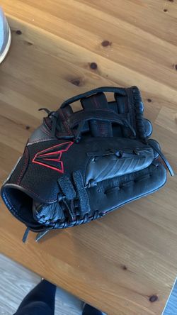 Easton Ronin Glove
