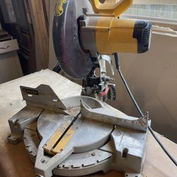 Dewalt 10” Miter Saw