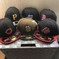 NEW ERA  Boy’s 6-5/8 Fitted Hats 