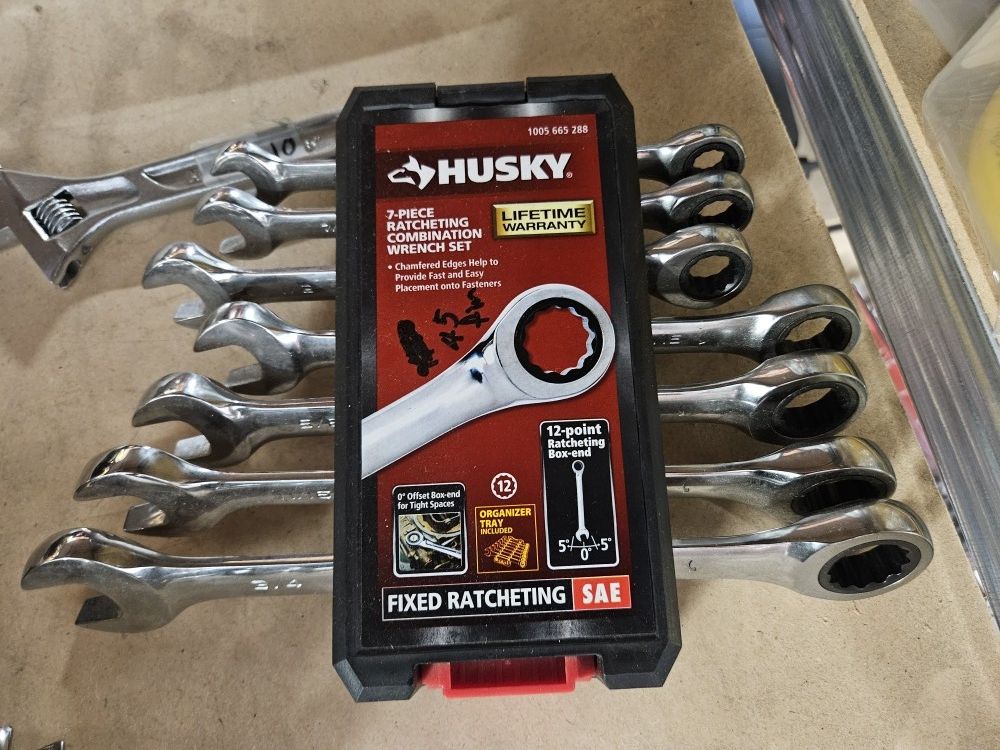 Husky
Ratcheting SAE Combination Wrench Set (7-Piece)