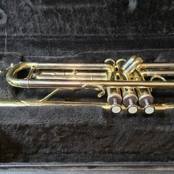 Jupiter BB Student Trumpet, Slightly Used, Perfect Condition. 
