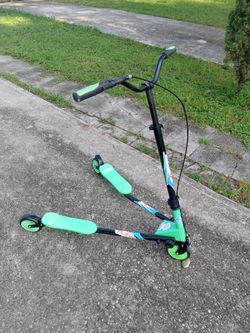 Wiggle Drifting Scooter $55 Firm