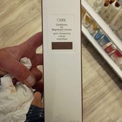 Oribe Assorted Conditioners And Shampoos 