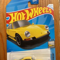 Hot Wheels Porsche 911 Carrera RS 2.7