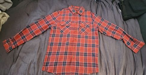Medium mens  long-sleeve flannel shirt
