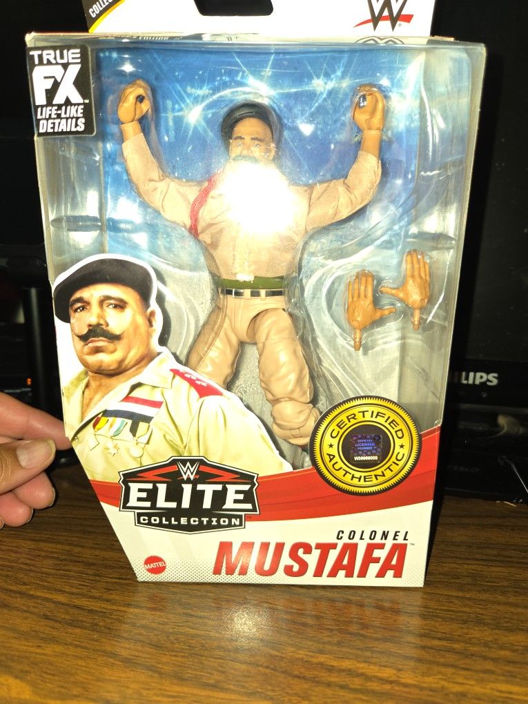 WWE ELITE COLLECTION COLONEL MUSTAFA