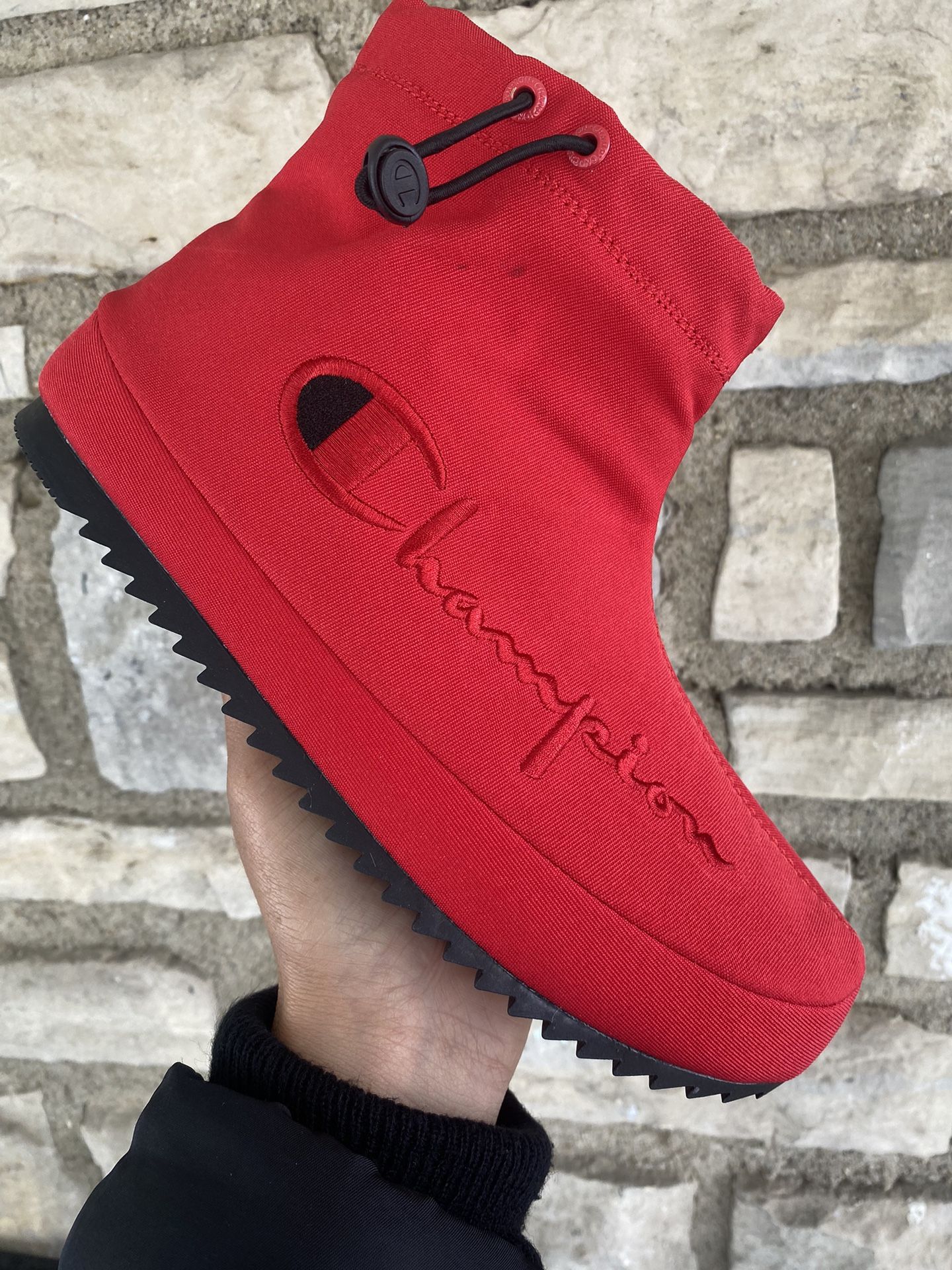 New  Champion Rally Drizzle Boots Water Resistant ( pick up only ) Size 9 Men’s