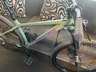 Santa Cruz bike