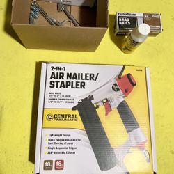 Central Pneumatic 18 Gauge 2-in-1 Air Nailer/Stapler with Accessories