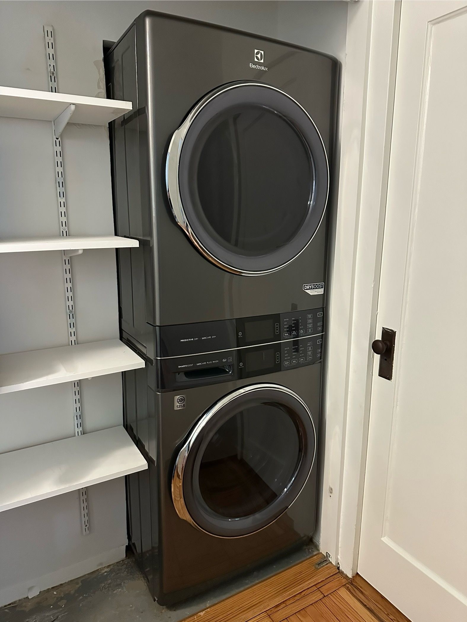 Electrolux Electric Laundry Tower