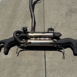 NISSAN GTR R35 OEM Exhaust