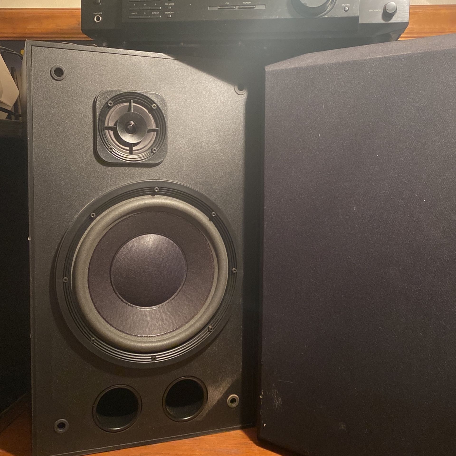 Bose Inter audio 4000 With Amp Read Details