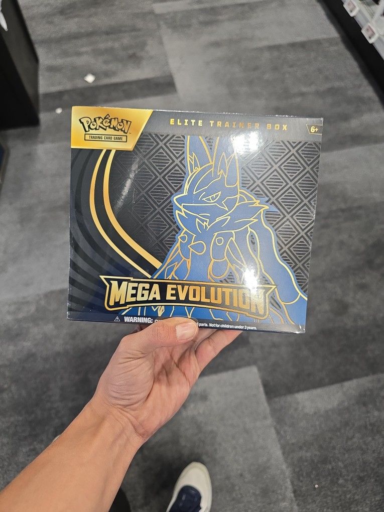 Pokemon Mega Evolutions Elite Trainer Box 
