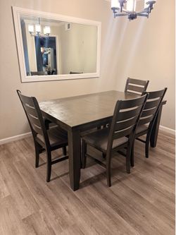 Dining Room Set