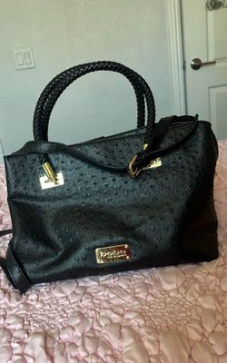 Black purse