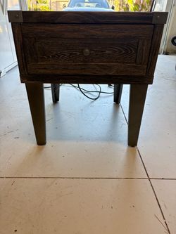 Night stand table