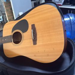 Cort Acoustic Guitar 