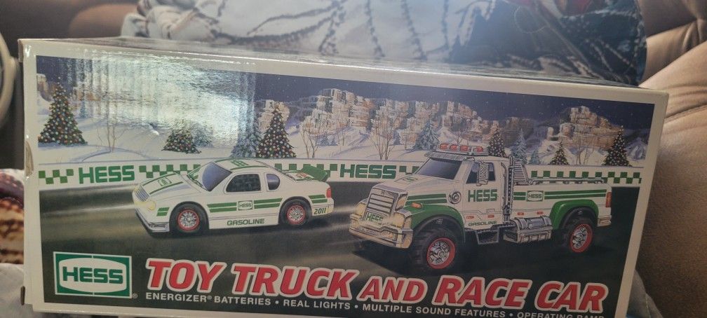 2011 Hess Truck and Race Car