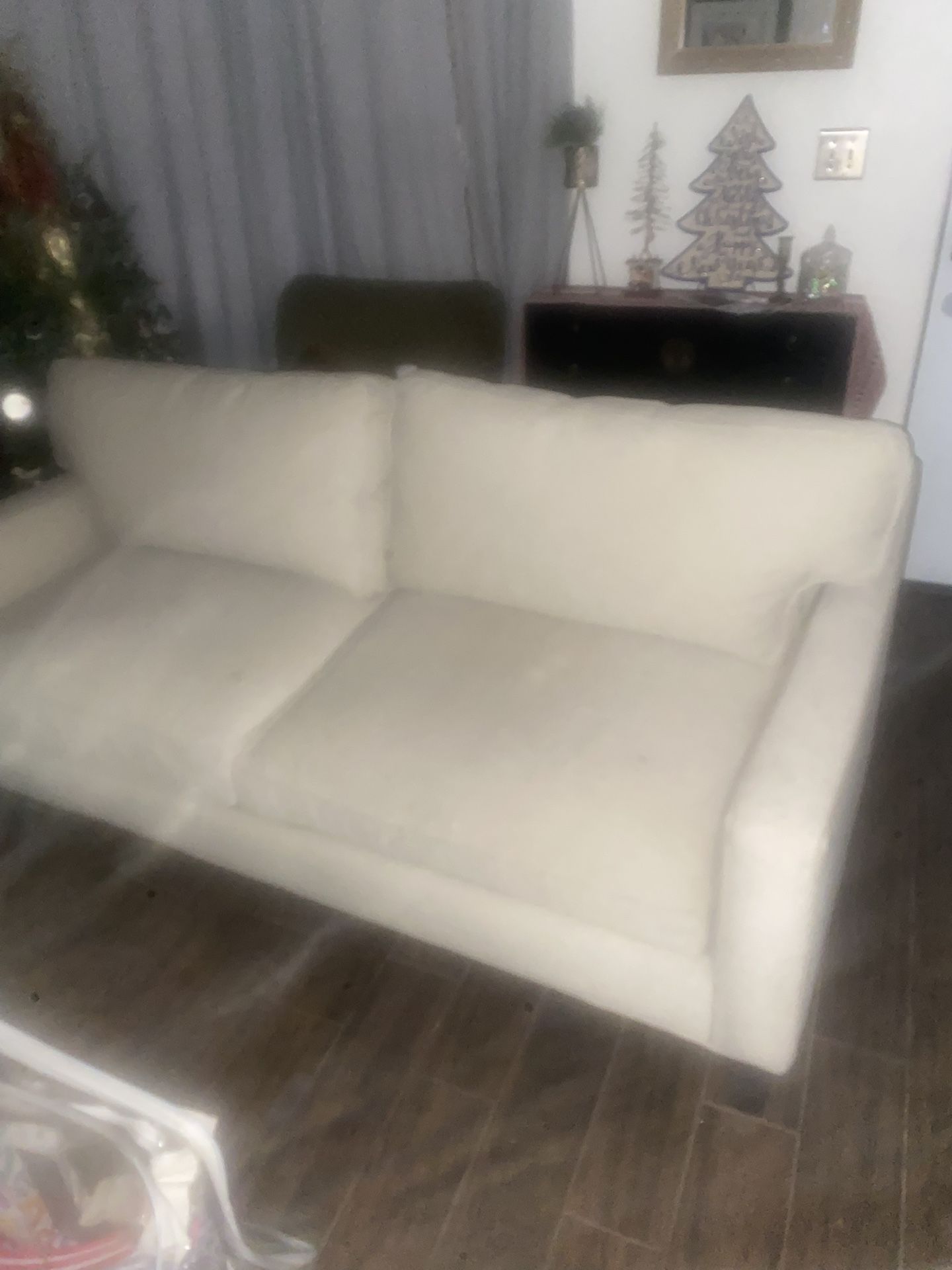 Free Sofa