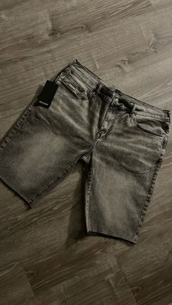 Grey true religion shorts/ size-38