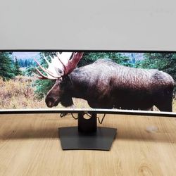 Dell UltraSharp 49" QHD Wide 1440p Curved Monitor (U4919DW)