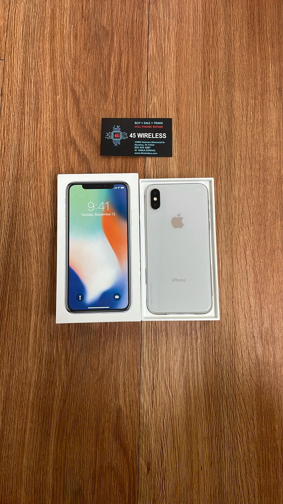 iPhone X