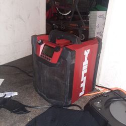 Hilti Bluetooth Radio/Speaker Plus Battery