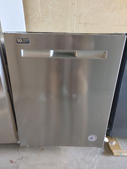 New Maytag stainless steel dishwasher