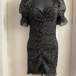 Women’s dress size M