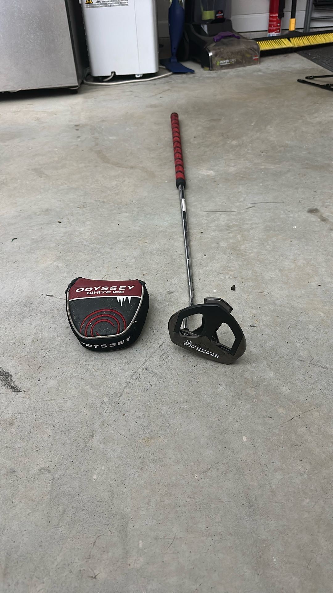 Odyssey White Ice Long Putter
