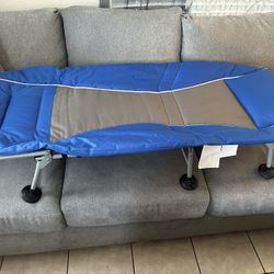 New Members, Mark Kids Cozy Cot