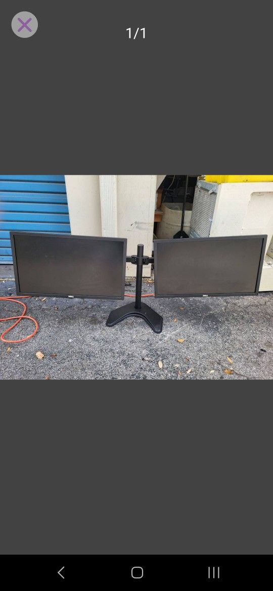 Dual 24" Computer Monitors