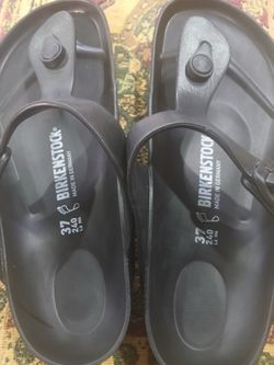 Birkkenstock Plastic Size 7 W 