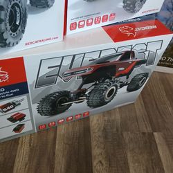 Everest 10 RC electric rock crawler brand new in a box special summer deal $195