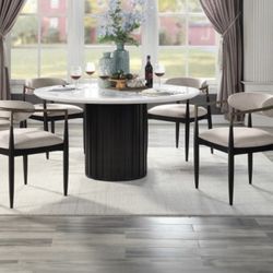 Round Table 4 Chair , Square Table 