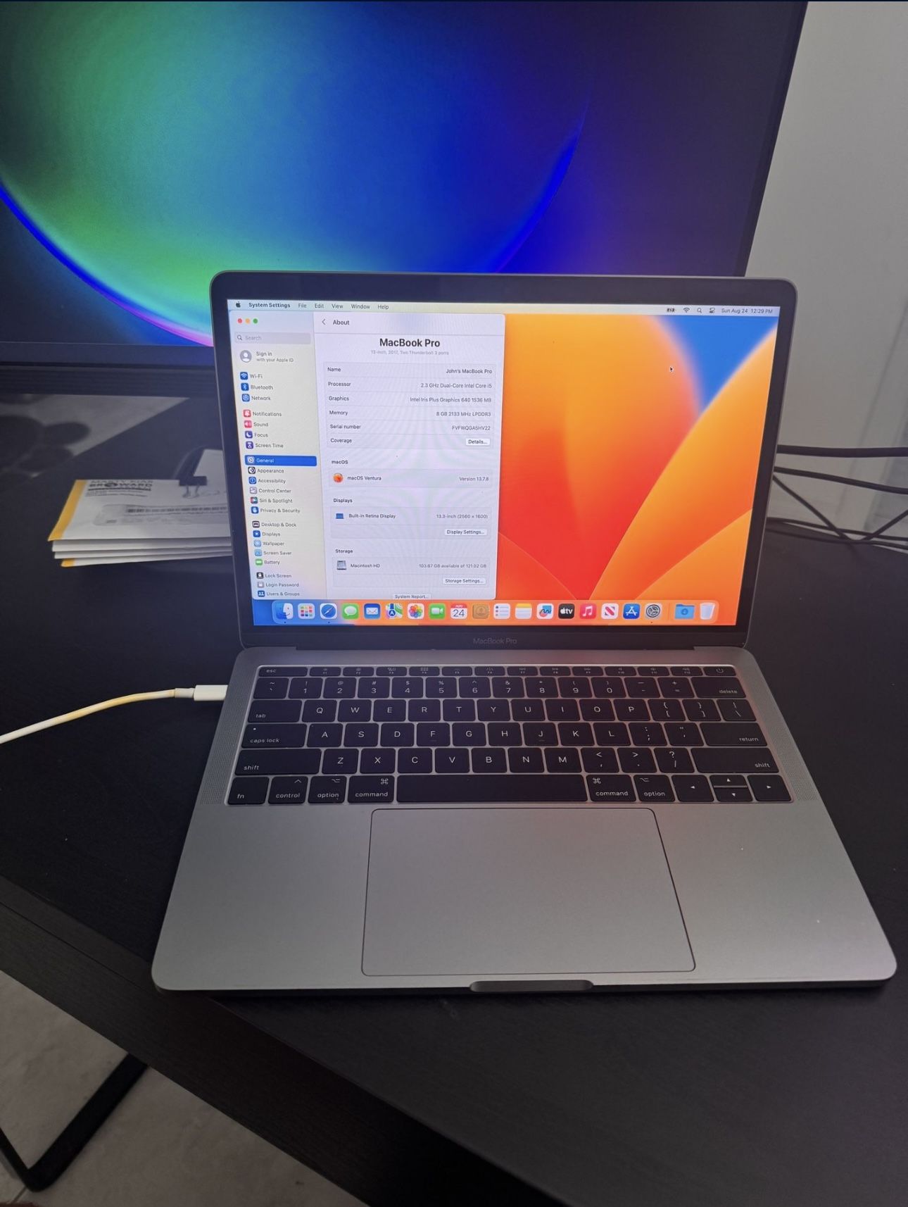 MacBook Pro 13.3” i5 120 GB