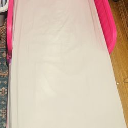 Free Toddler’s Bed And Mattress 