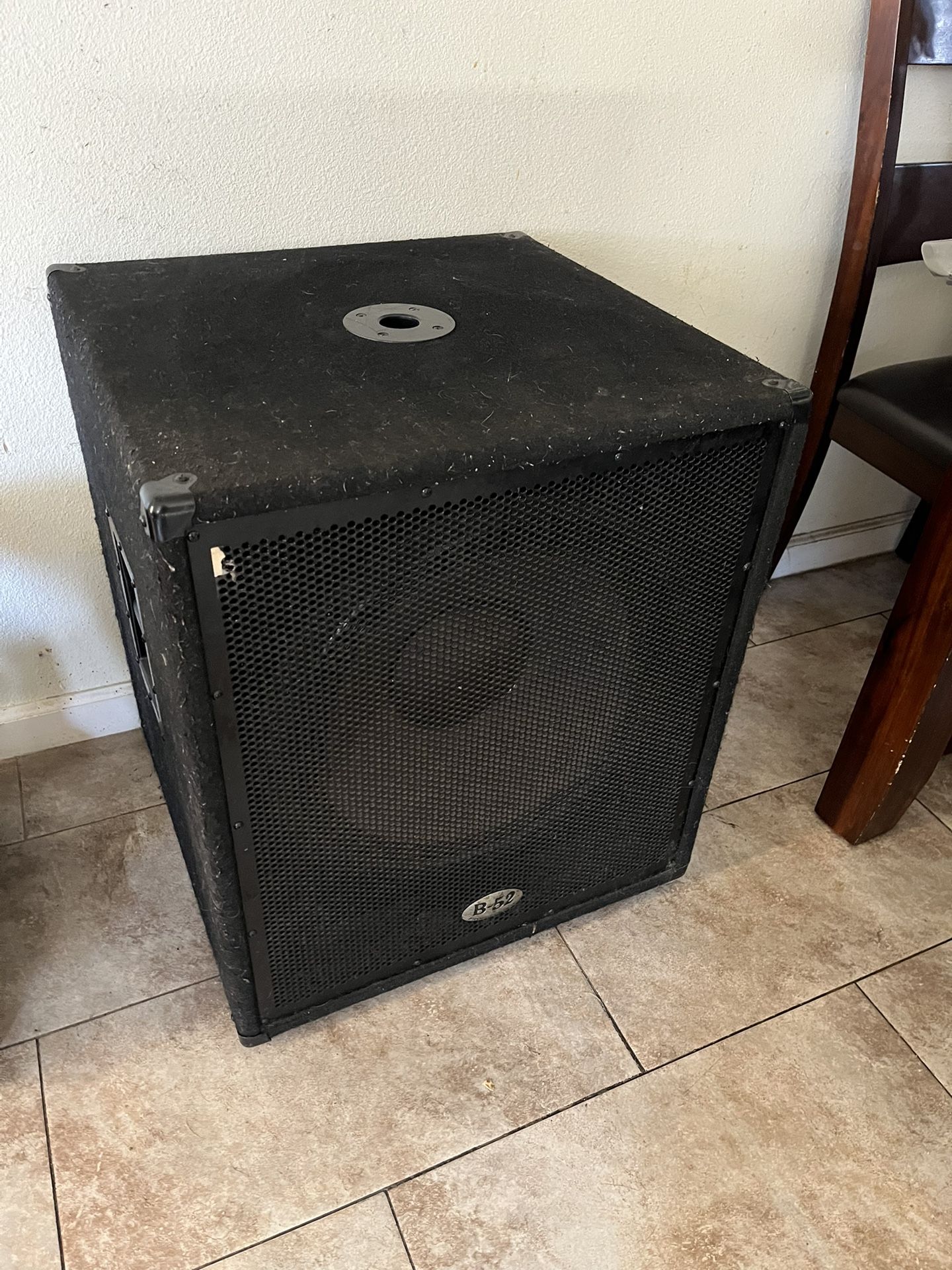 B-52 Big Speaker
