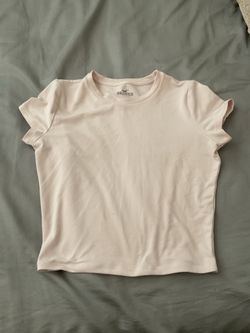 Hollister Short Sleeve T-Shirt size s like new