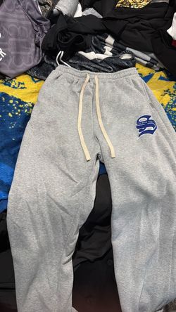 Grey sweatpants