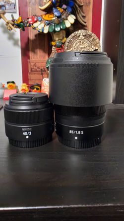 Nikon z lens 85 mm and 40mm