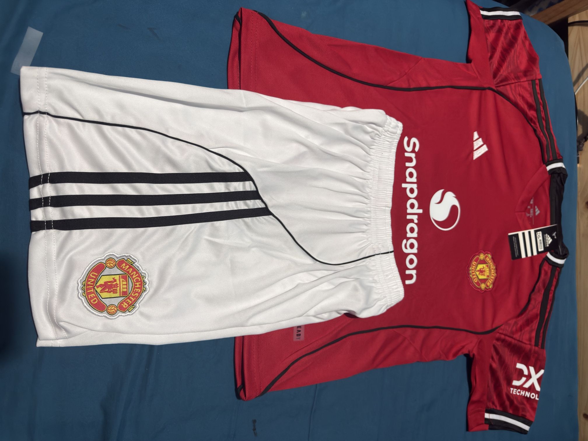 Manchester Kids Size. Set