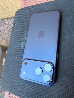 iPhone 17pro MAX 256gig $500 OBO