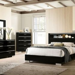 Brand New Black Modern Style 4pc Queen Bedroom Set (Available In California & Eastern King)