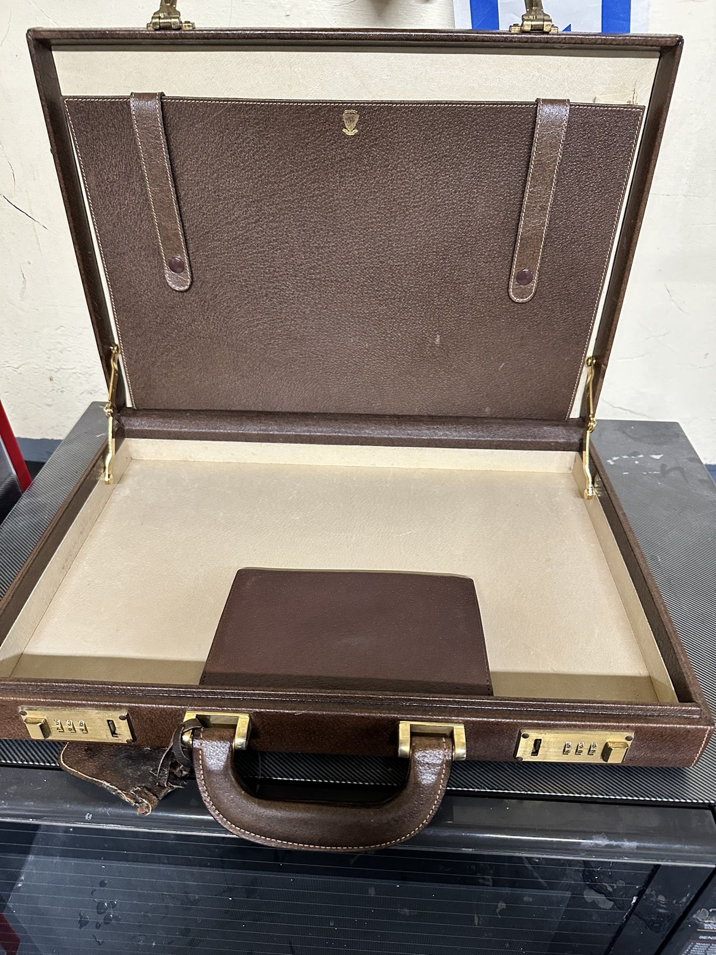 Cucci Vintage Anntanche case 