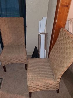 4x4 with chairs
