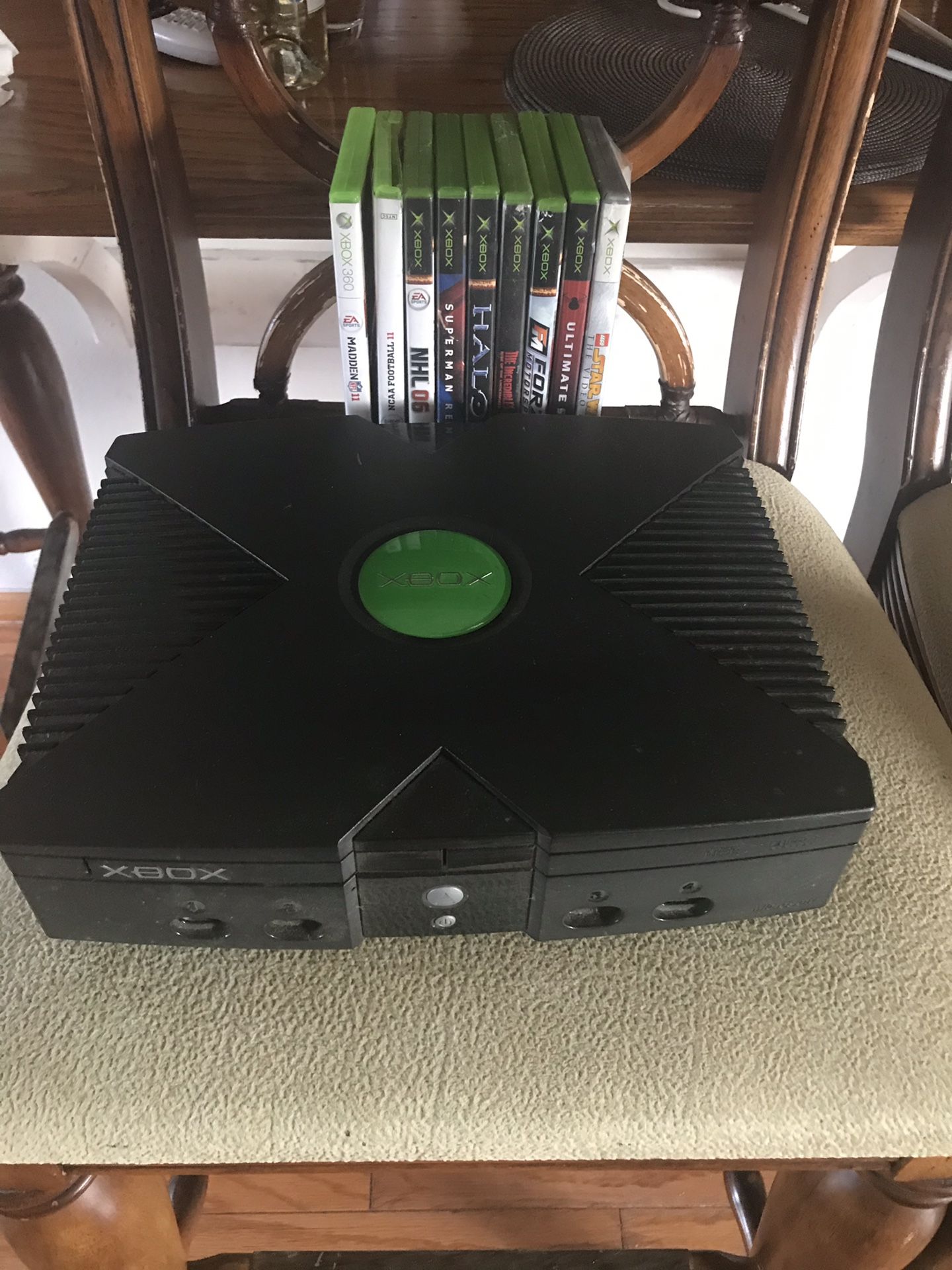 Xbox 360 with 9 games