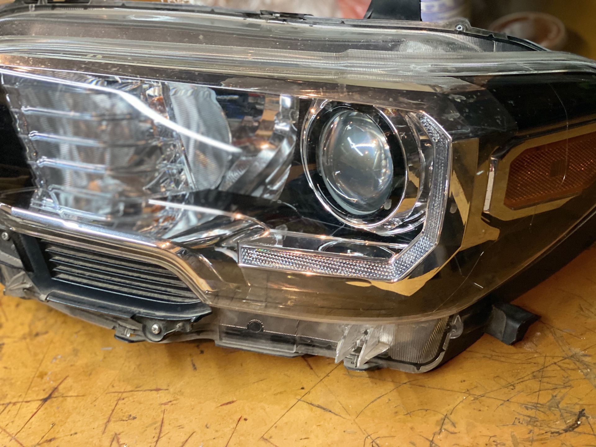 2016 Toyota Tacoma driver side used headlight