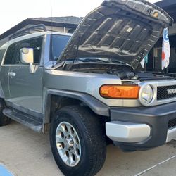 2012 Toyota FJ Cruiser