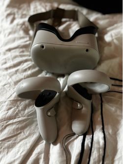 Oculus Quest 2 VR Headset